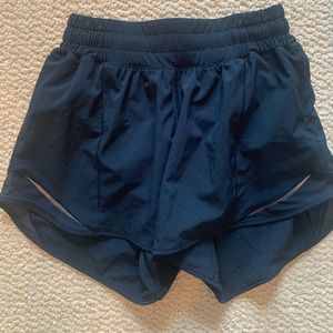 LULU LEMON SHORTS